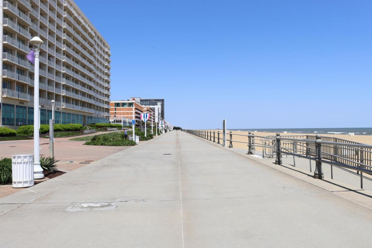 Beach Luxury Oceanfront バージニアビーチ エクステリア 写真