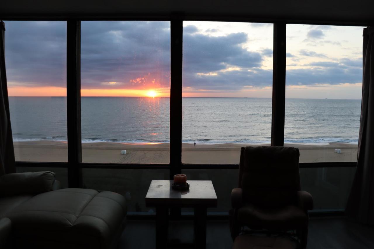 Beach Luxury Oceanfront バージニアビーチ エクステリア 写真