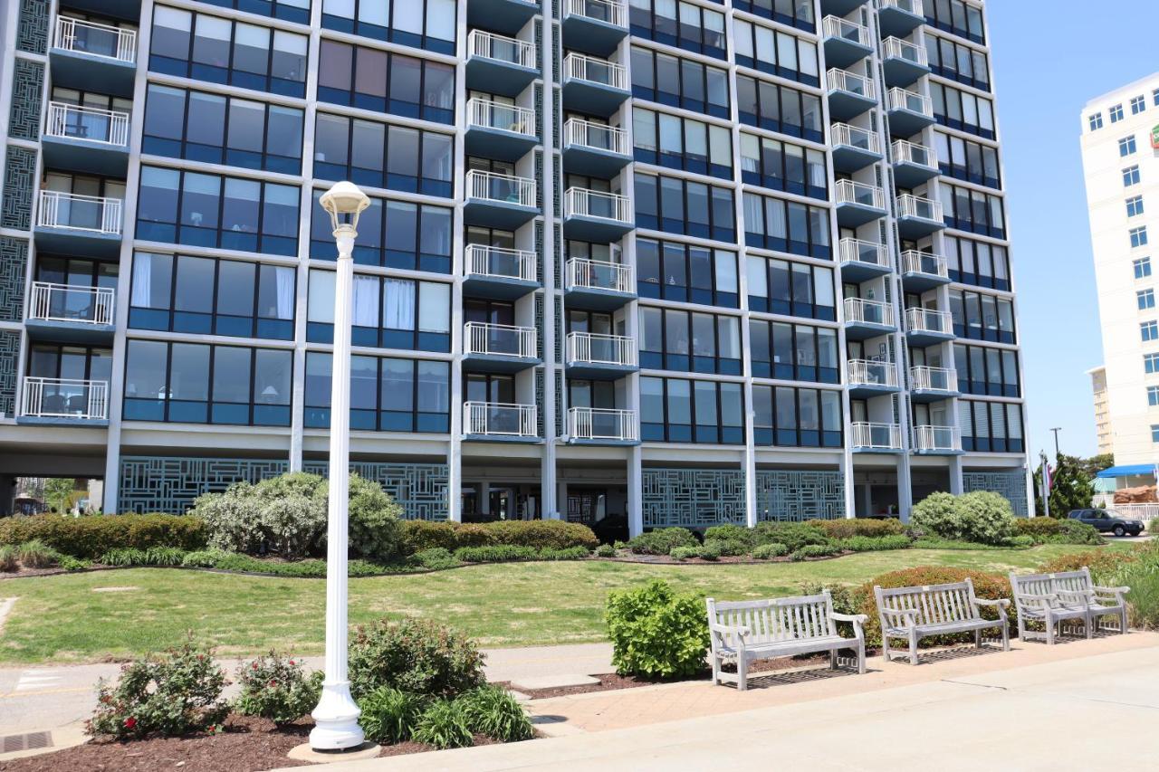 Beach Luxury Oceanfront バージニアビーチ エクステリア 写真