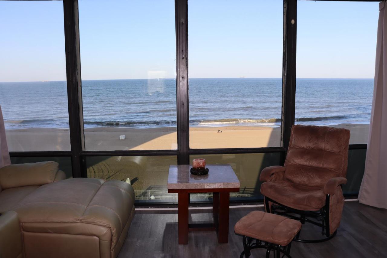 Beach Luxury Oceanfront バージニアビーチ エクステリア 写真