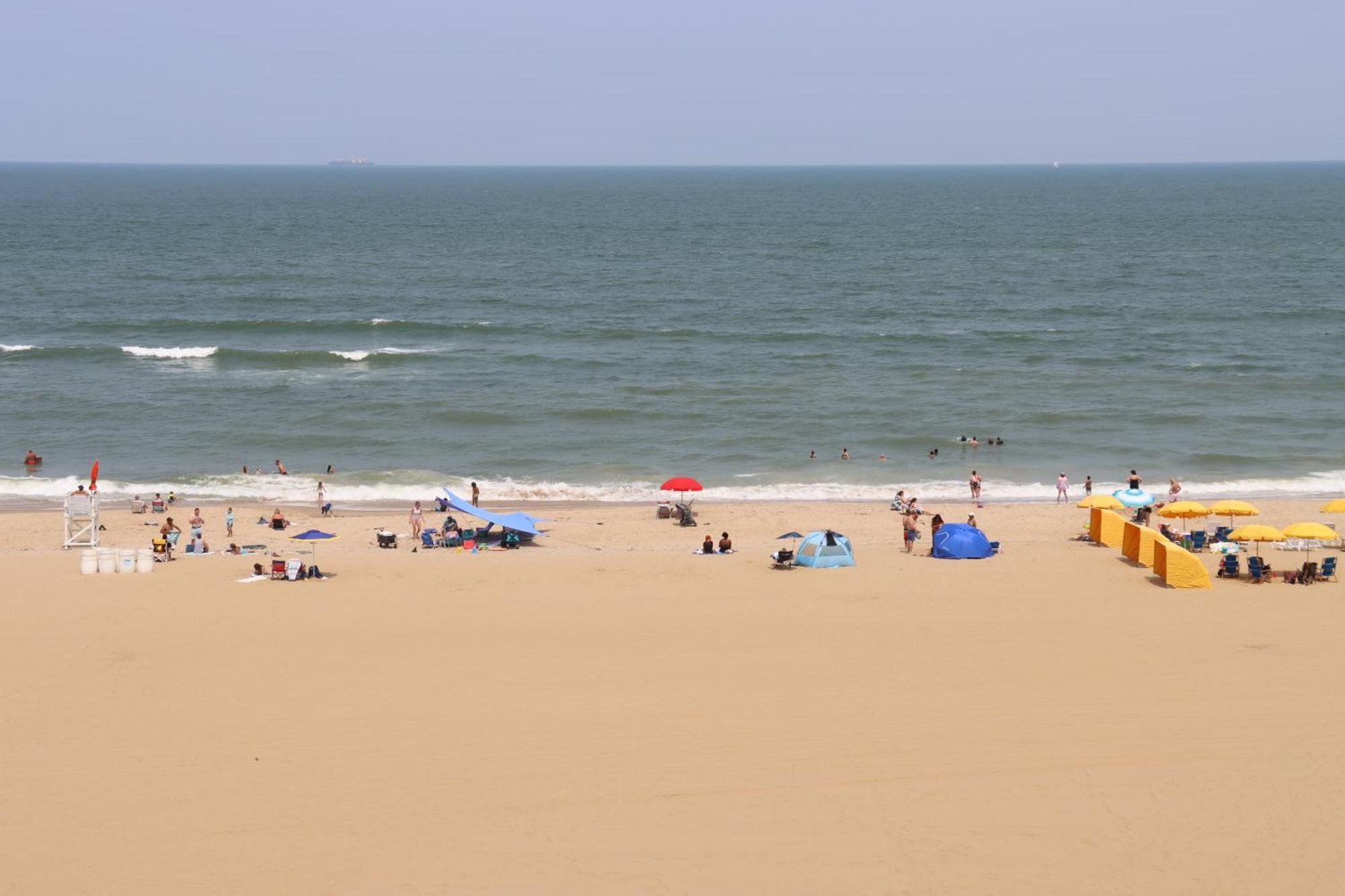 Beach Luxury Oceanfront バージニアビーチ エクステリア 写真